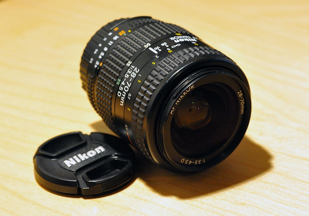 Nikon AF Nikkor 28-70mm F3,5-4,5 D