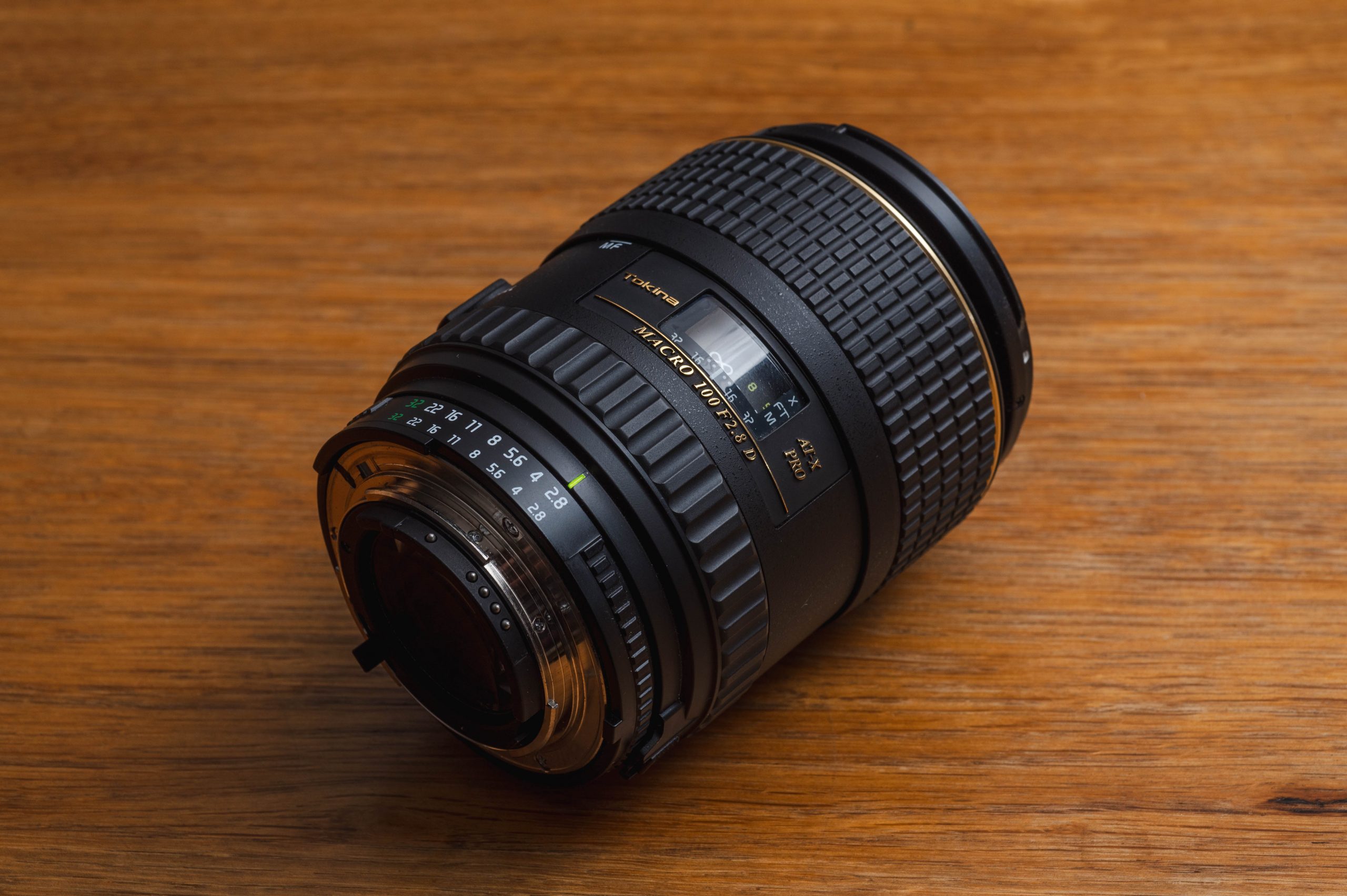 Tokina AT-X M100 AF Pro D