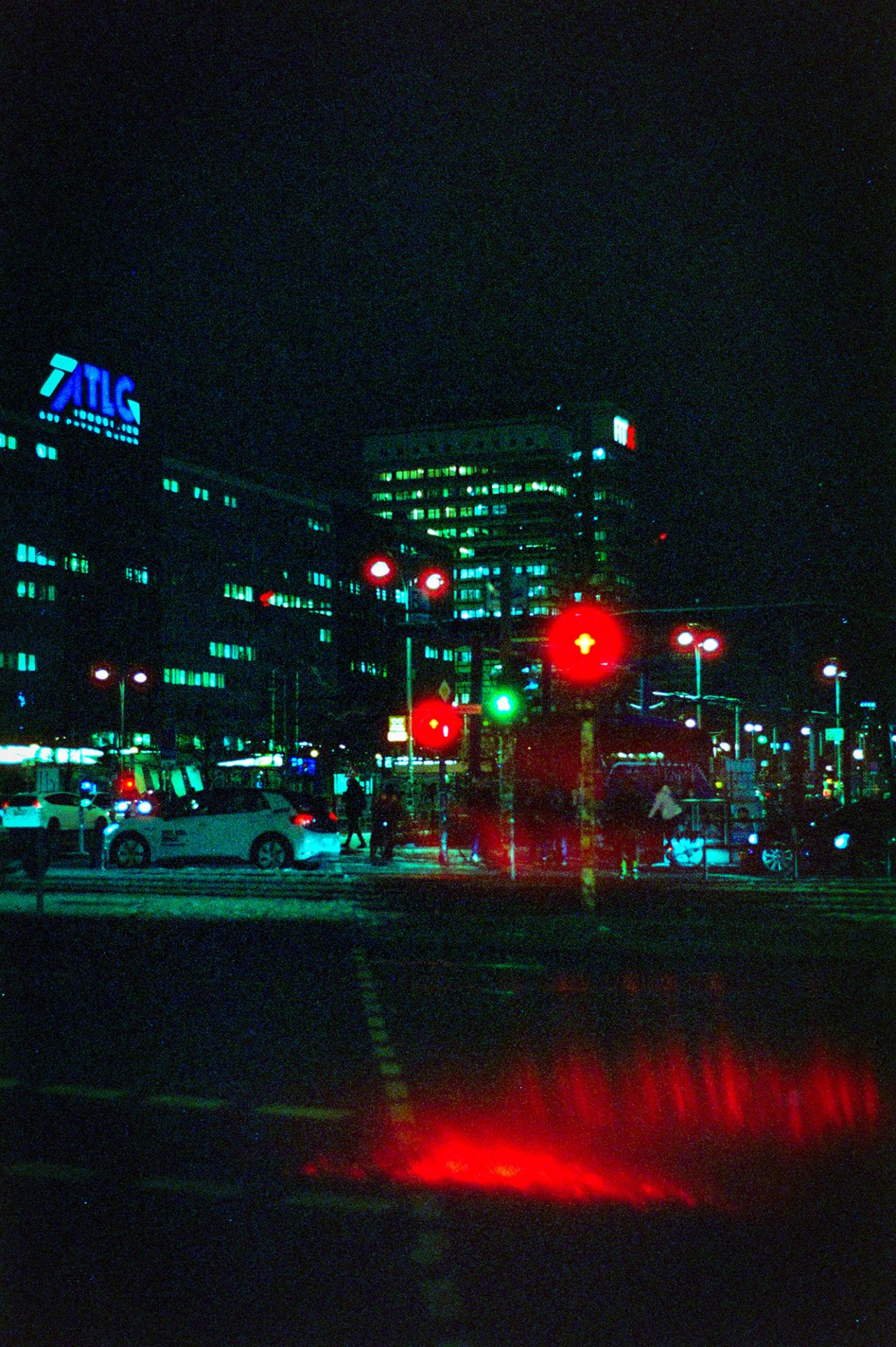 Berlin Alexanderplatz. Nacht. Winter 2024. Cinestill 800T.