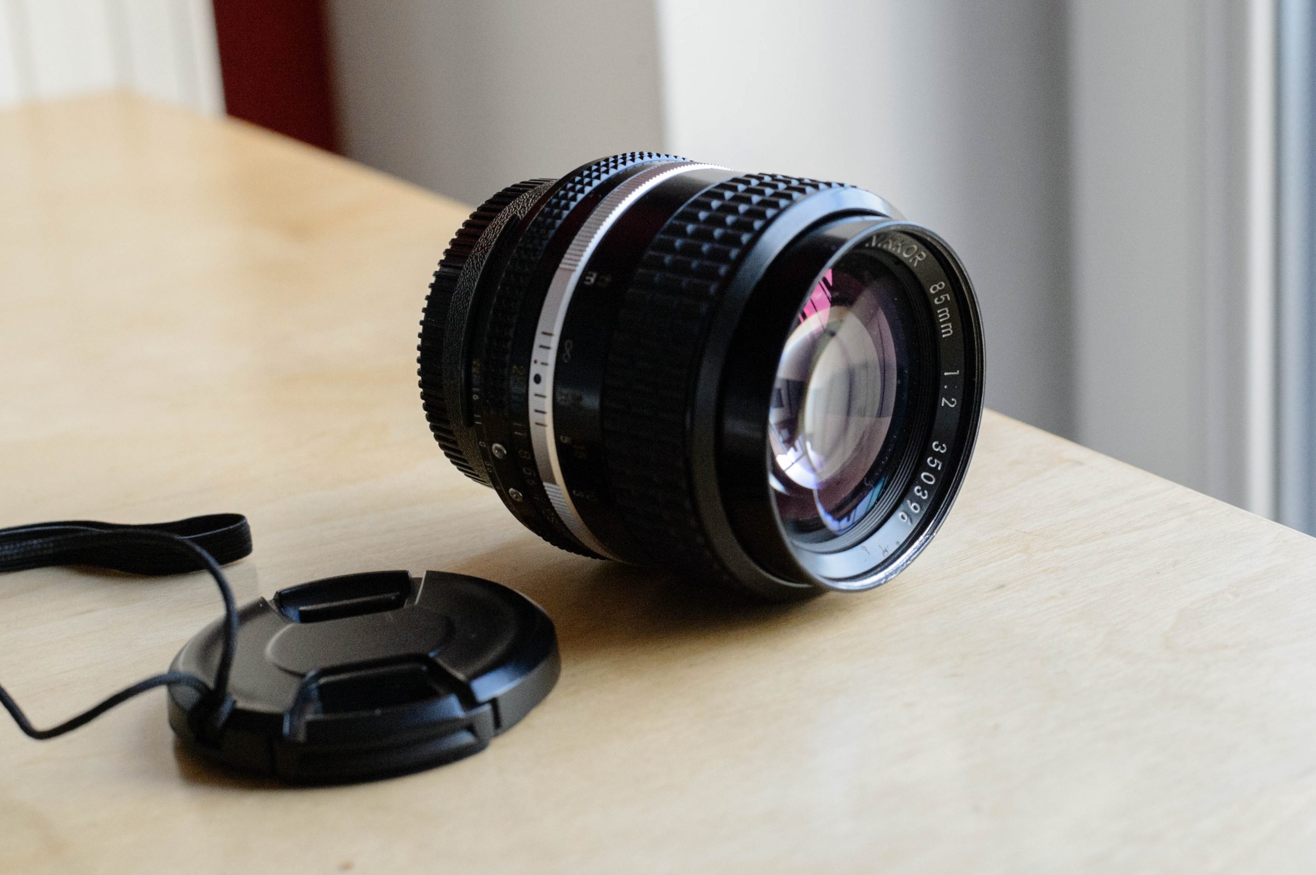 Nikon AI-s Nikkor 85mm f/2.0