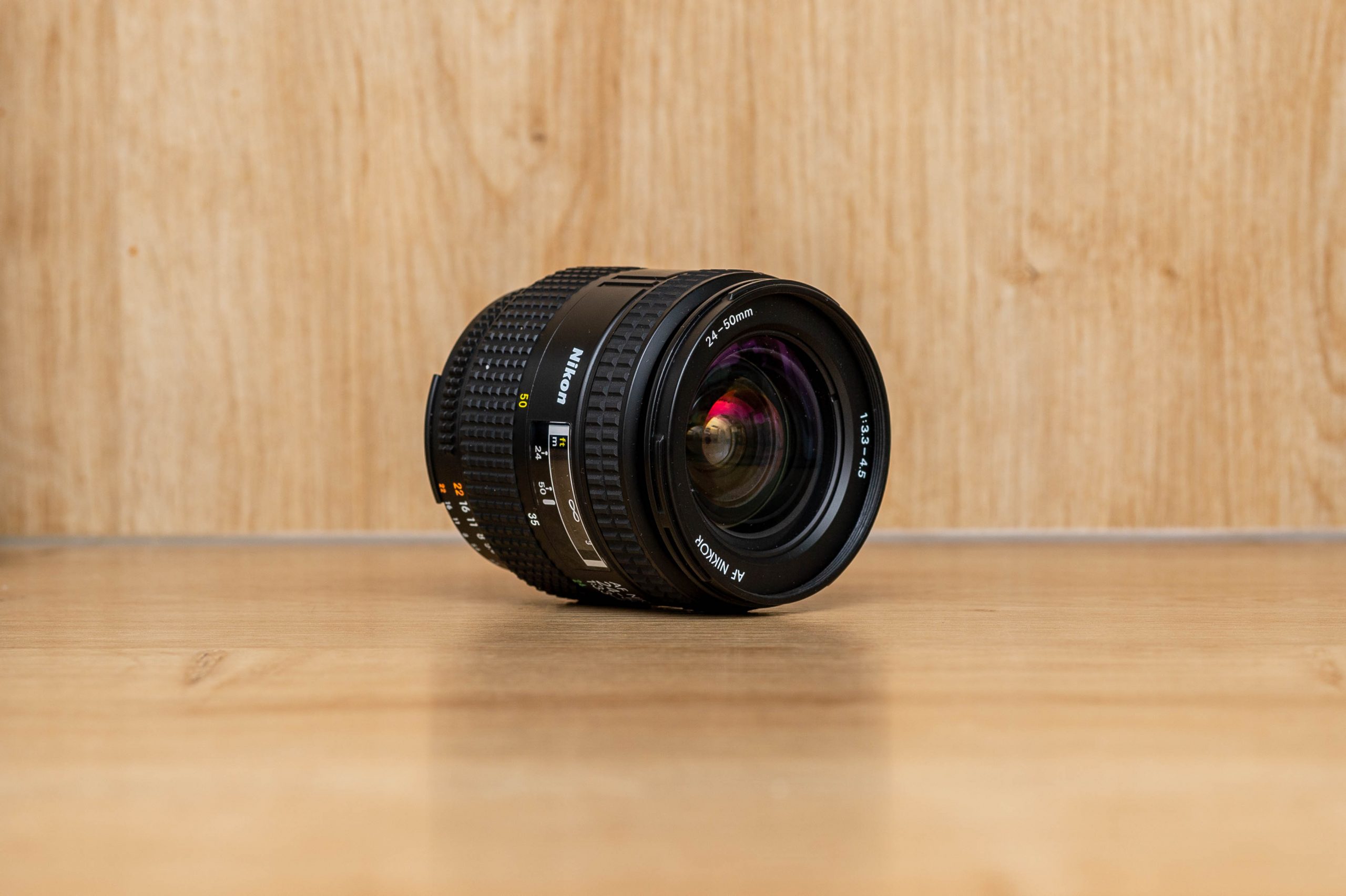 Nikon AF Nikkor 24-50mm f/3.3-4.5