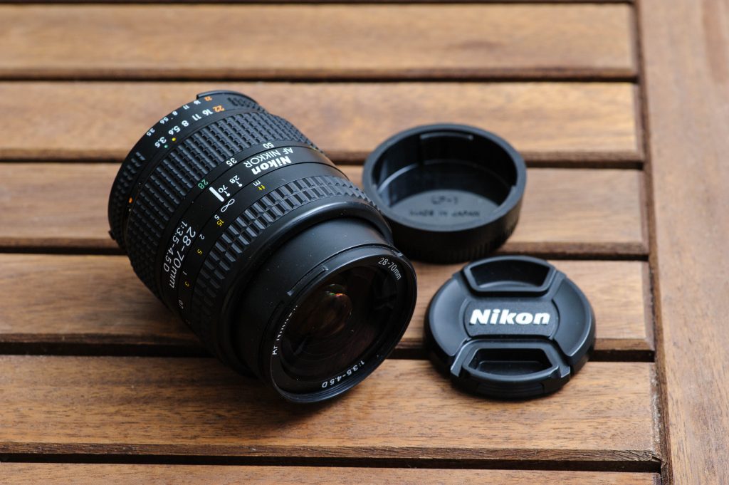 Nikon AF Nikkor 28-70mm f/3.5-4.5 D