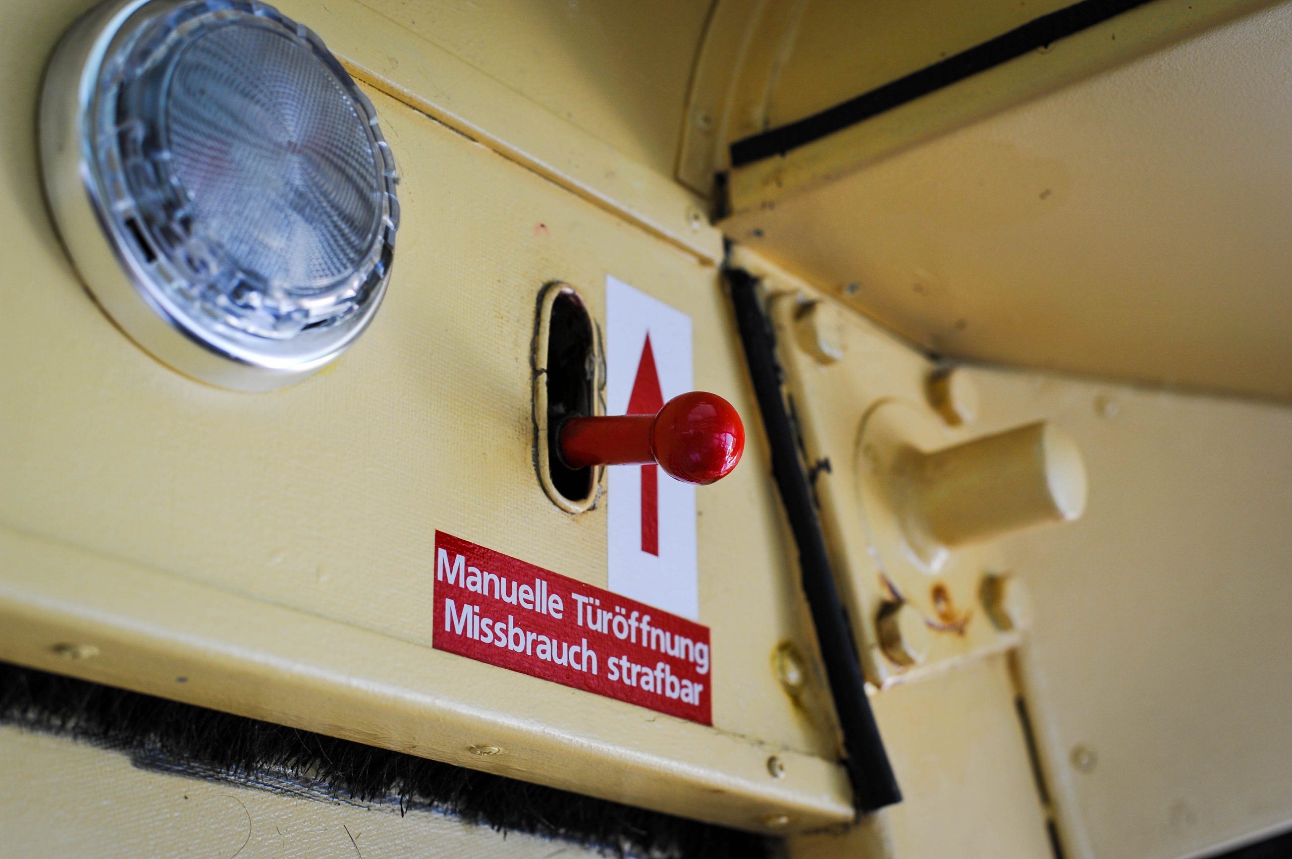 Fotografiert mit dem Tokina AT-X M100 PRO AF D an einer Nikon D700