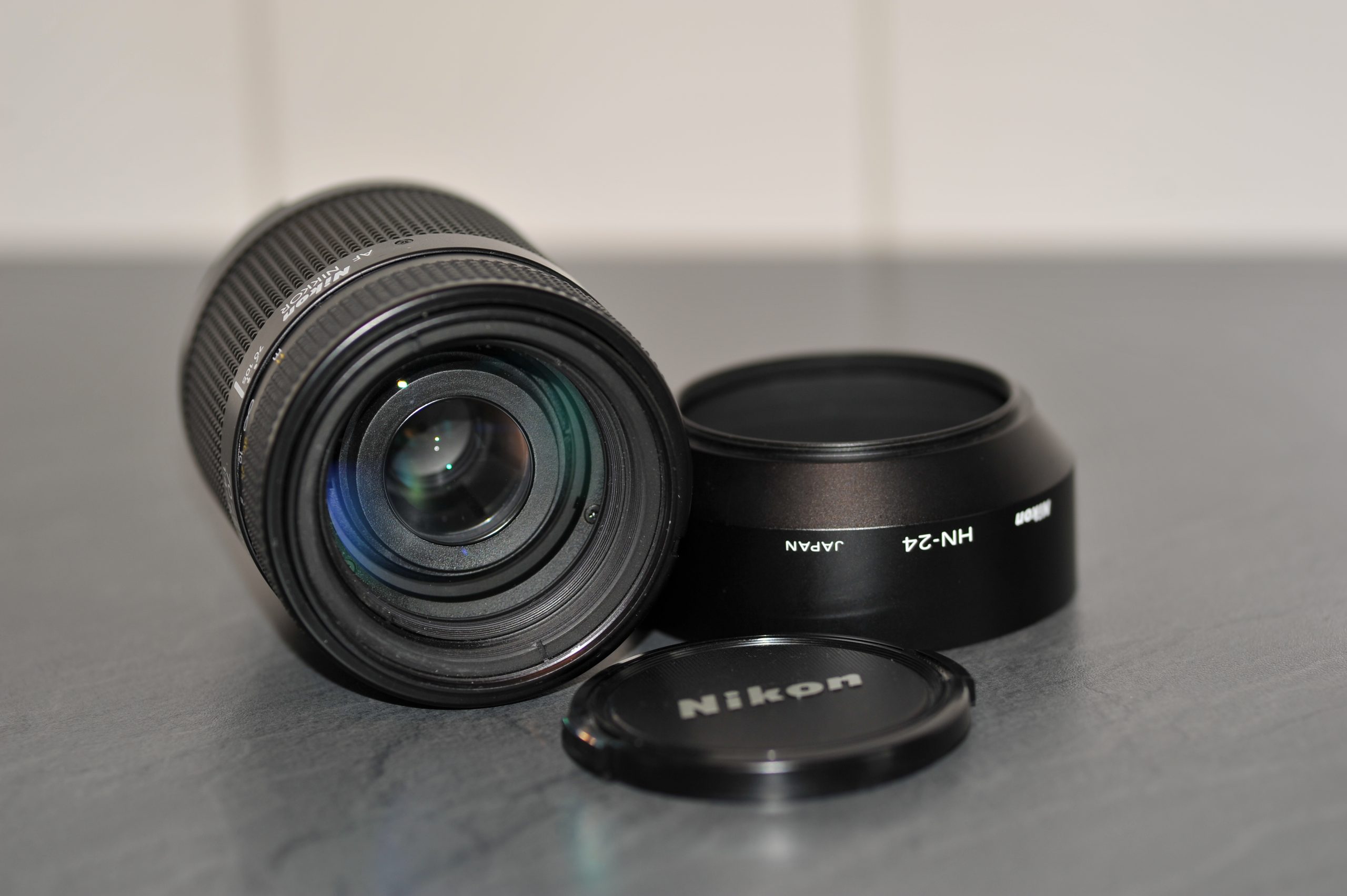 Nikon AF Nikkor 70-210mm f/4-5.6