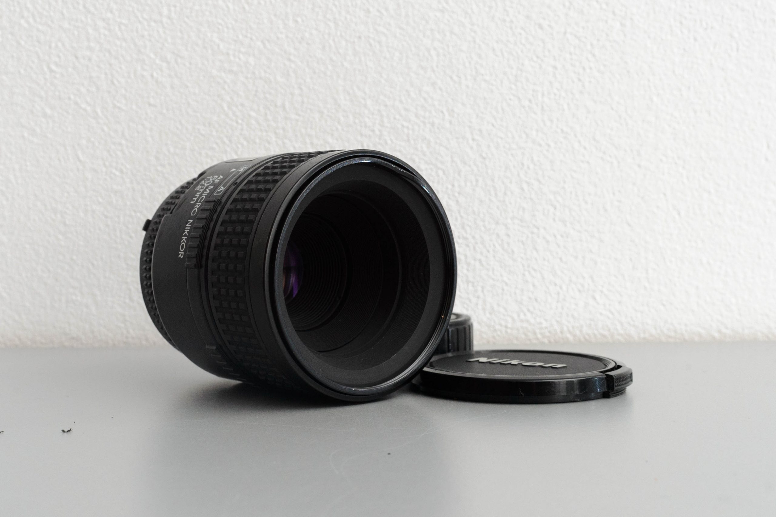 Nikon AF Micro-Nikkor 60mm f/2.8 D